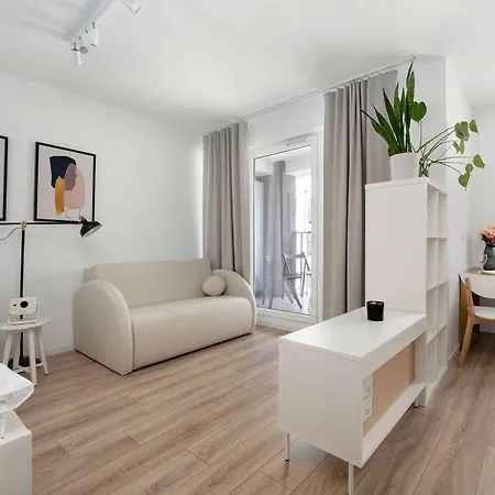Διαμέρισμα Nowoczesne Z Balkonem I Projektorem By Renters