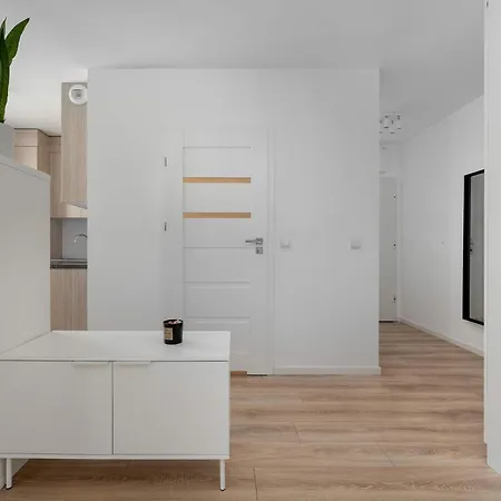 Διαμέρισμα Nowoczesne Z Balkonem I Projektorem By Renters