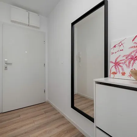 Διαμέρισμα Nowoczesne Z Balkonem I Projektorem By Renters